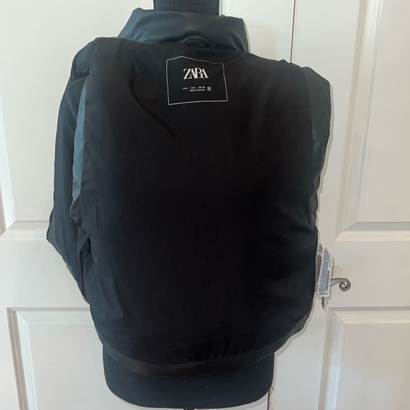 Zara puffer faux vest women’s - Picture 7 of 8